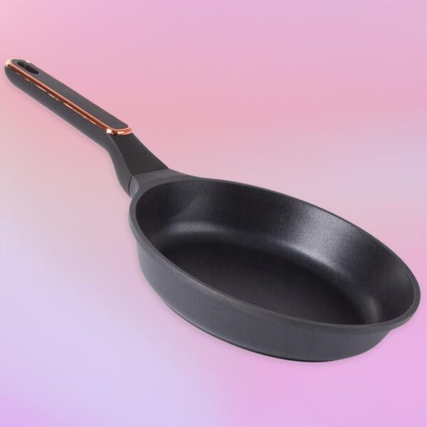 Тиган за всички видове котлони 25см, газова индукция, незалепващо покритие