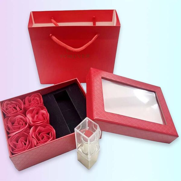 Кутия със сапунени цветя и червило с подаръчна торбичка 13 x 10 x 4,5 см