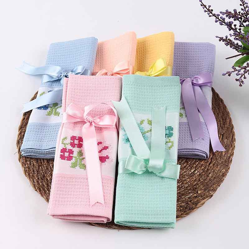 Бродирана Кърпа за съдове 40 х 60 см, 80 гр.