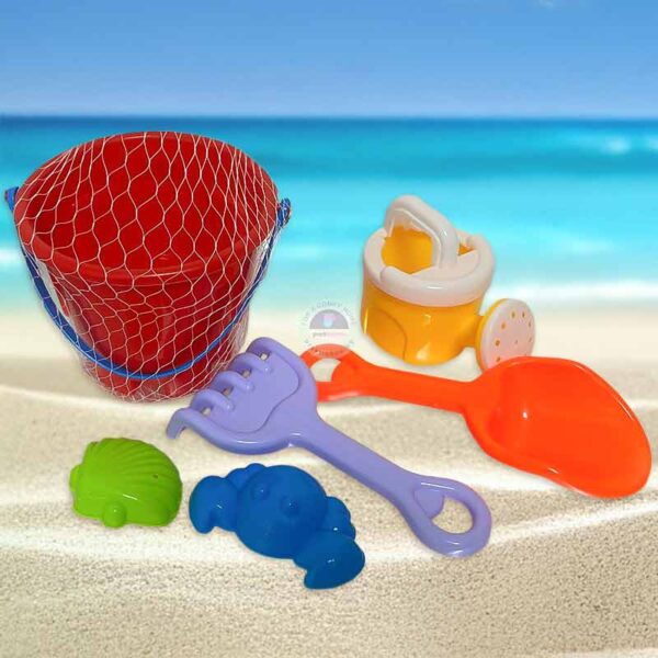 Плажни играчки за пясък – комплект с кофичка и 5 фигурки